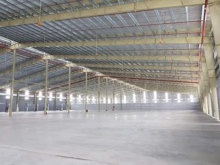 Bên trong kho độc lập